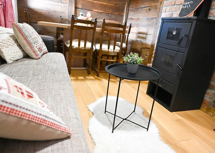 Val Hills Rural Holiday House