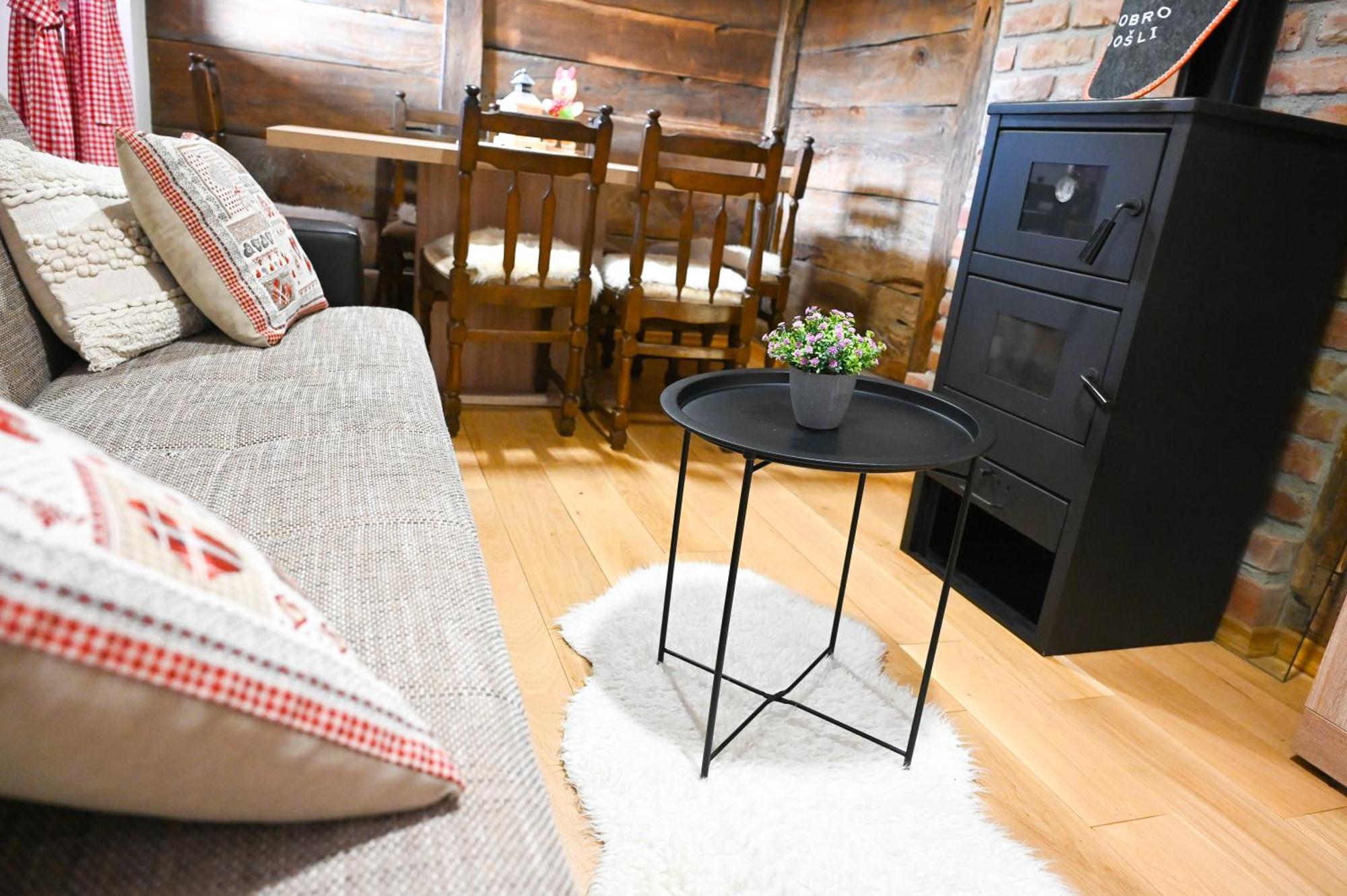 Val Hills Rural House Apartment Gaj