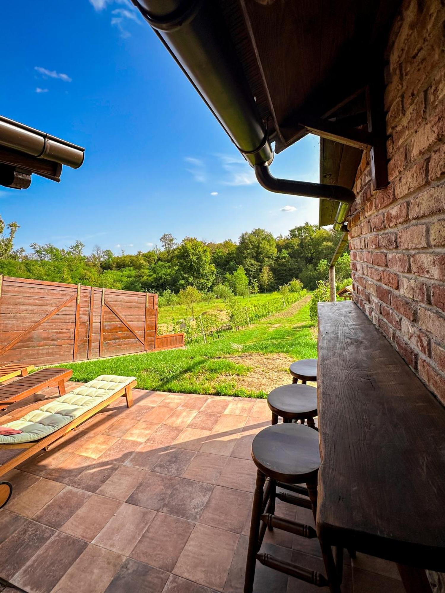 Val Hills Rural House